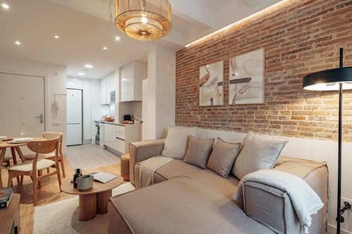 Flat in Eixample, 60 m² · 2