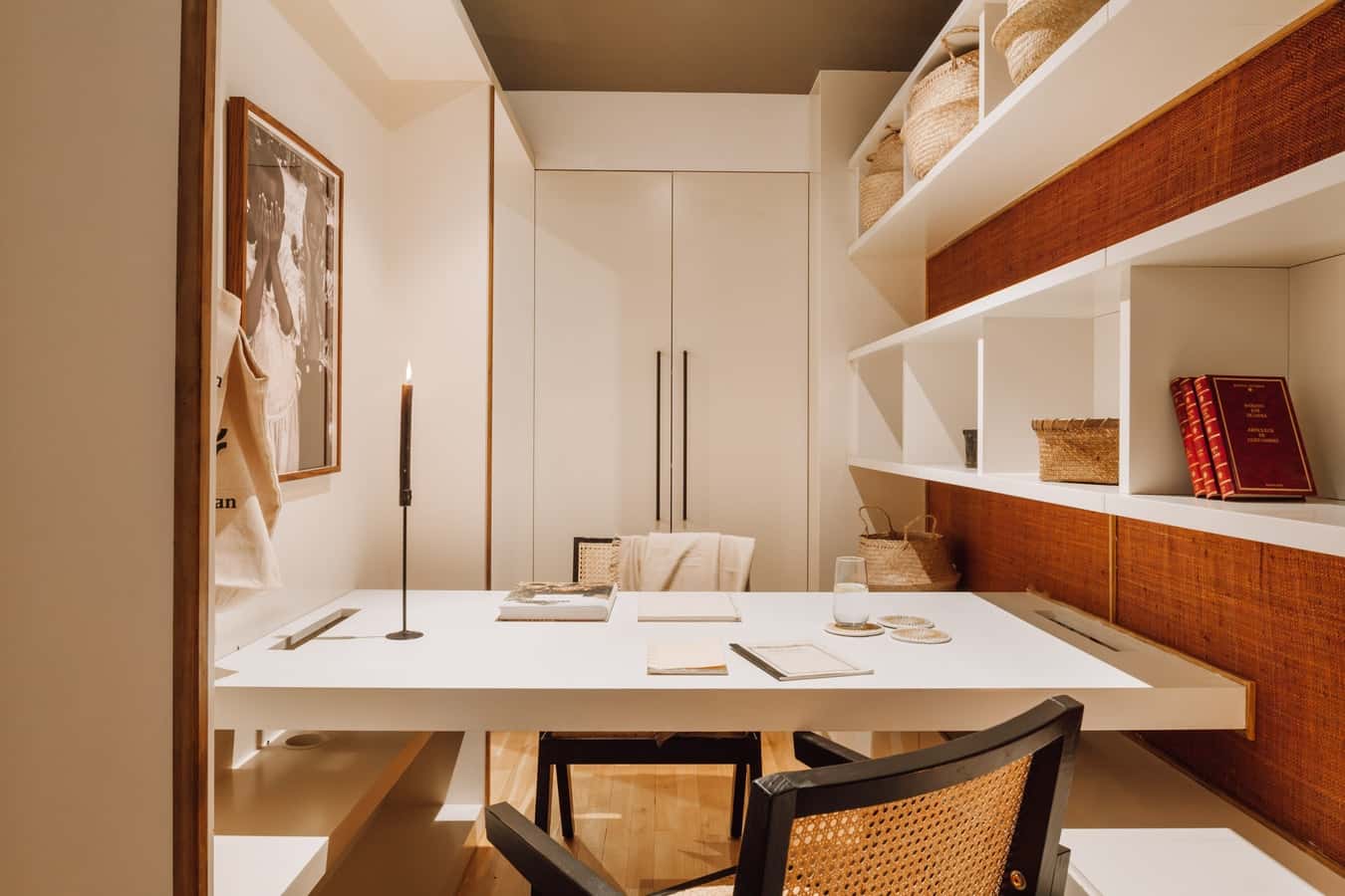Furnished 3-bedroom flat in Eixample, 100 m² · 3