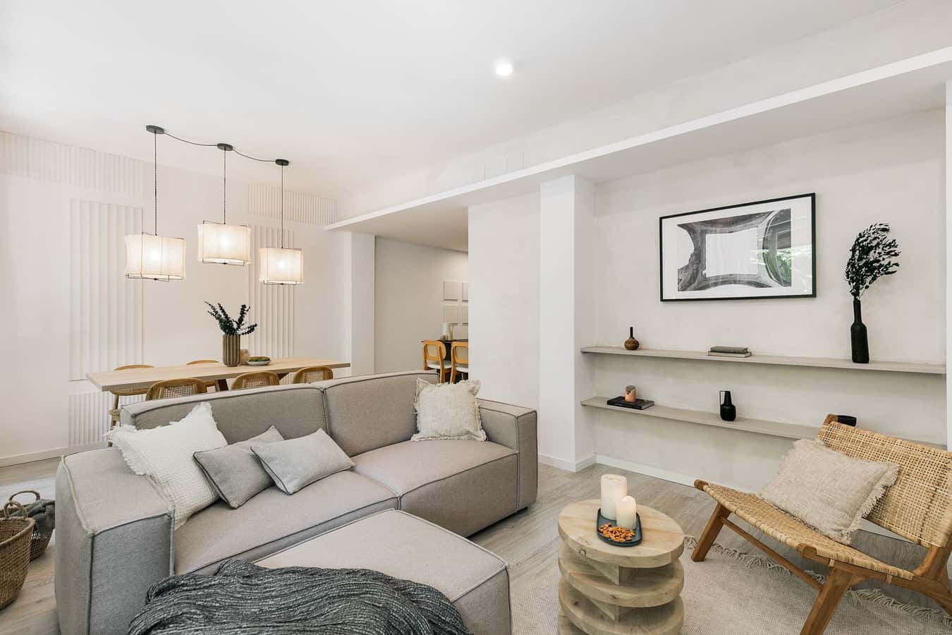 Furnished 3-bedroom flat in Eixample, 92 m² · 2