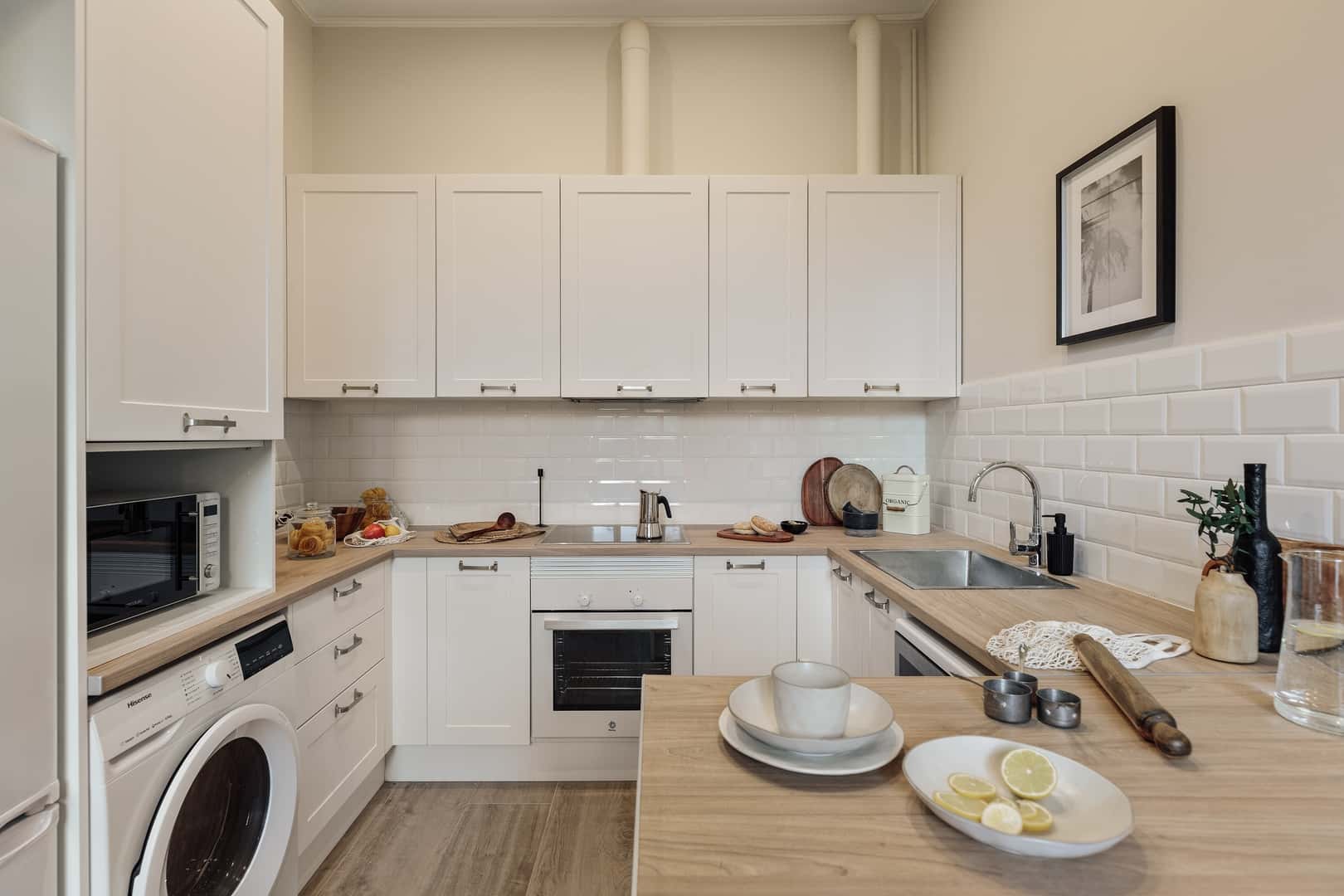 Furnished 3-bedroom flat in Eixample, 104 m² · 3