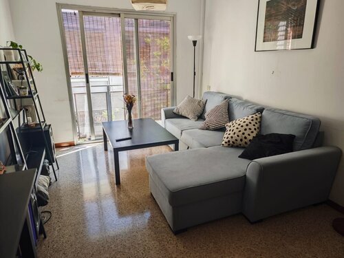 Room in a 4-person shared flat in Gràcia · 3
