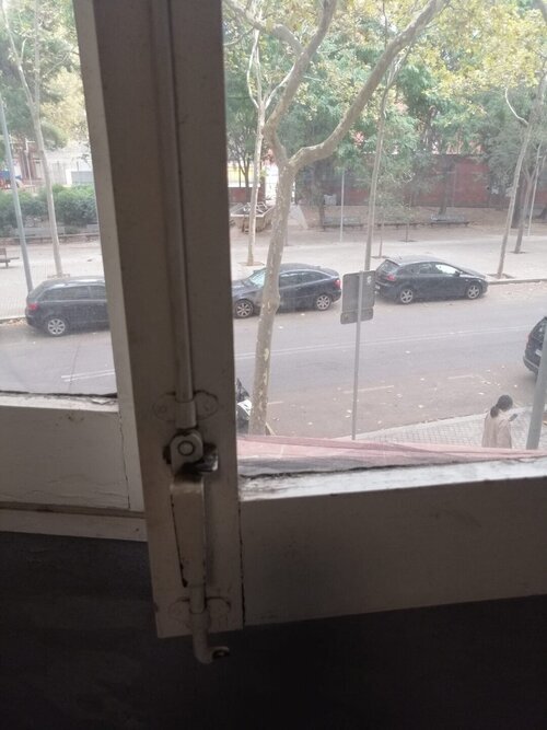 Room in a 4-person shared flat in Sant Martí · 2