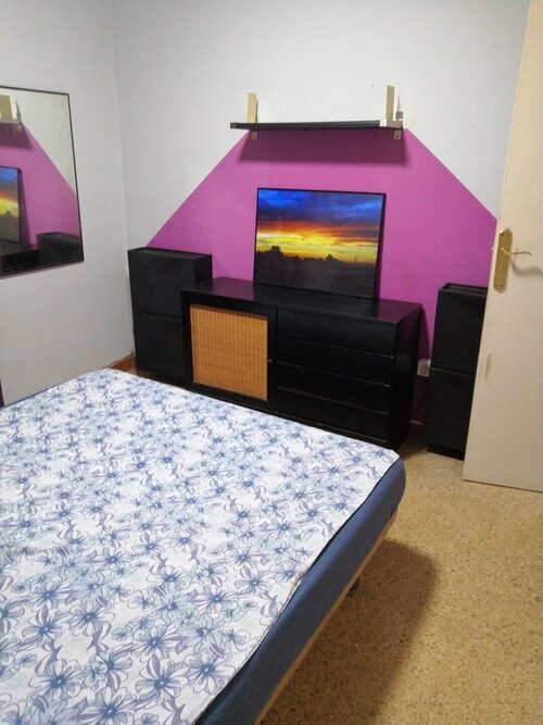 Room in a 4-person shared flat in Sant Martí · 3