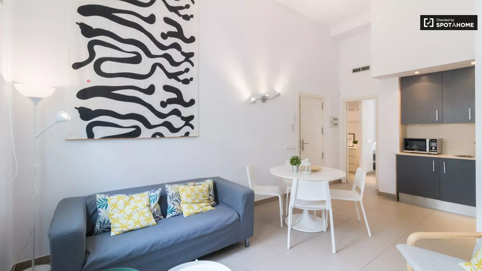 Piso de 1 dormitorio amueblado en Gràcia, 55 m² · 3
